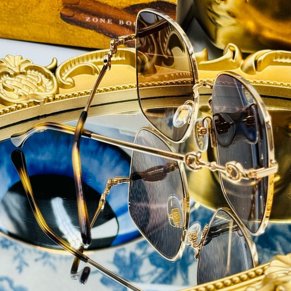 🆕 GUCCI 🧿 NWOT GG0879S 002 Gold Horsebit Sunglasses with Brown Gradient Lens - Picture 5 of 16